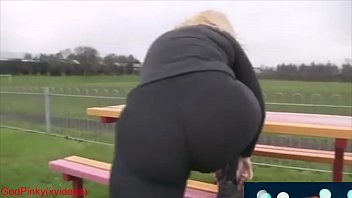 Mature Milf Walk With Big Ass Leggings In Park free video