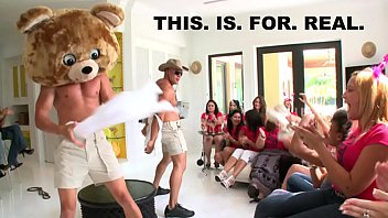 Dancing Bear - The Bachelorette & The Bear free video