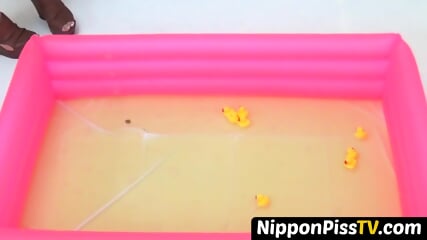 Japanese Cuties Flaunting Their Peeing Abilities free video